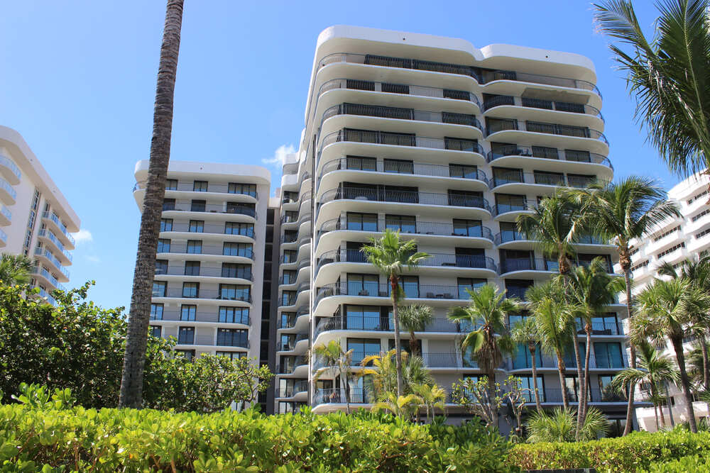 Champlain Towers North condo photo 3